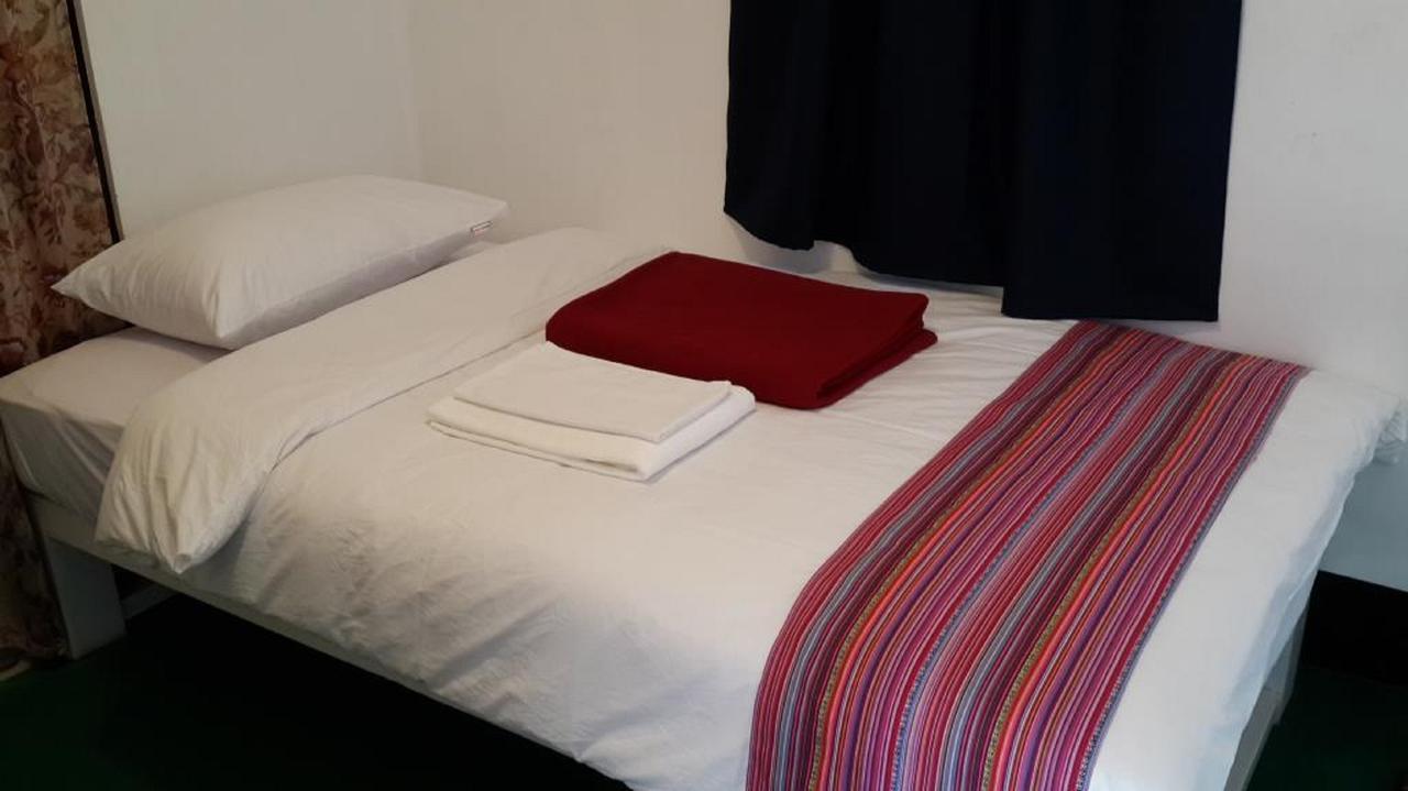 Genesis Motel Калау Екстериор снимка